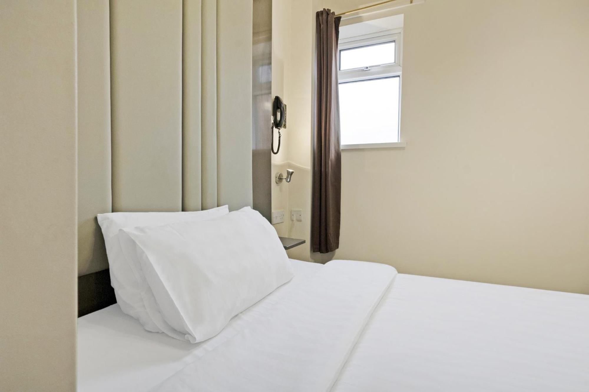Oyo The Baltimore Hotel Middlesbrough Extérieur photo