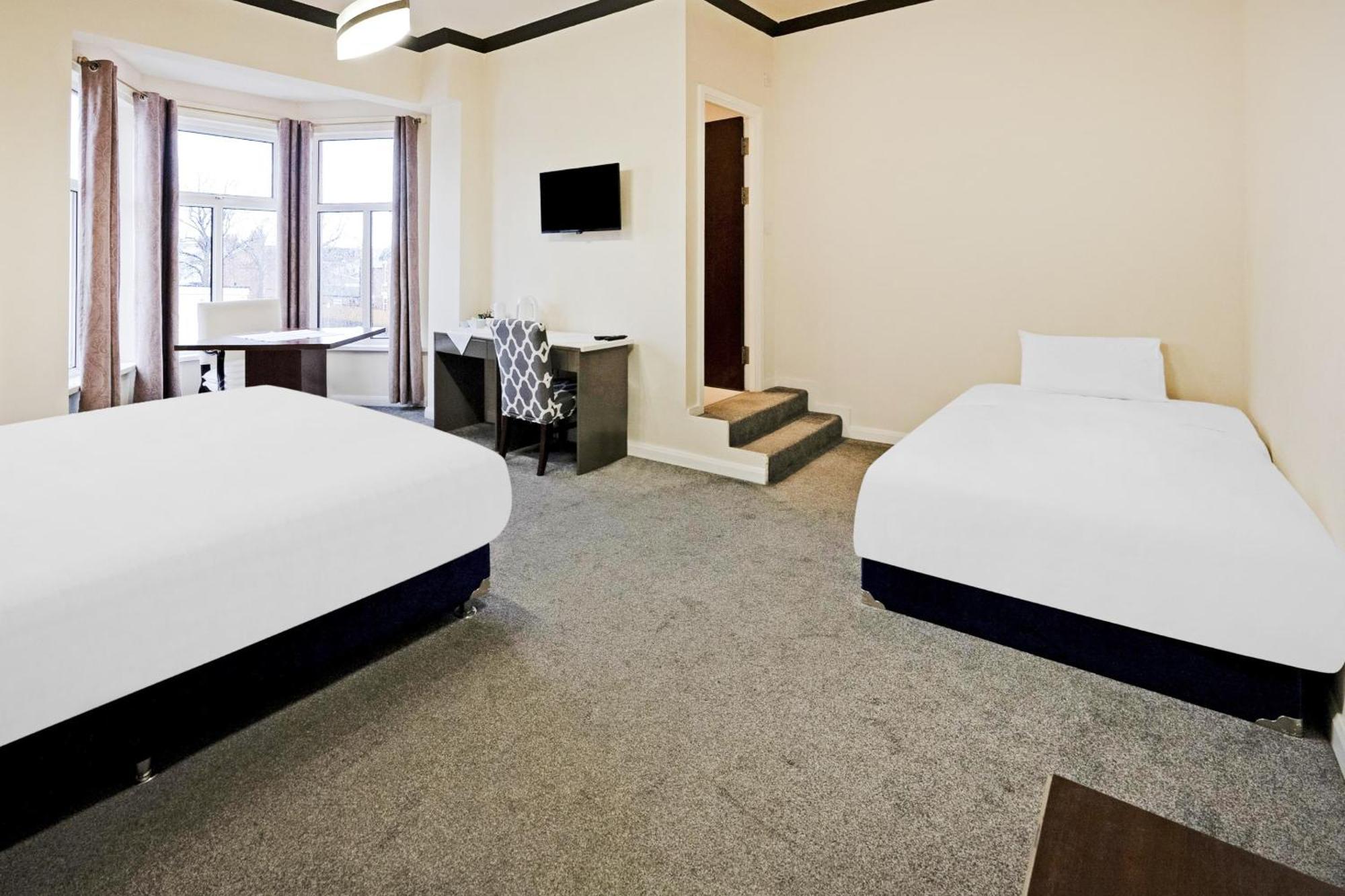 Oyo The Baltimore Hotel Middlesbrough Extérieur photo