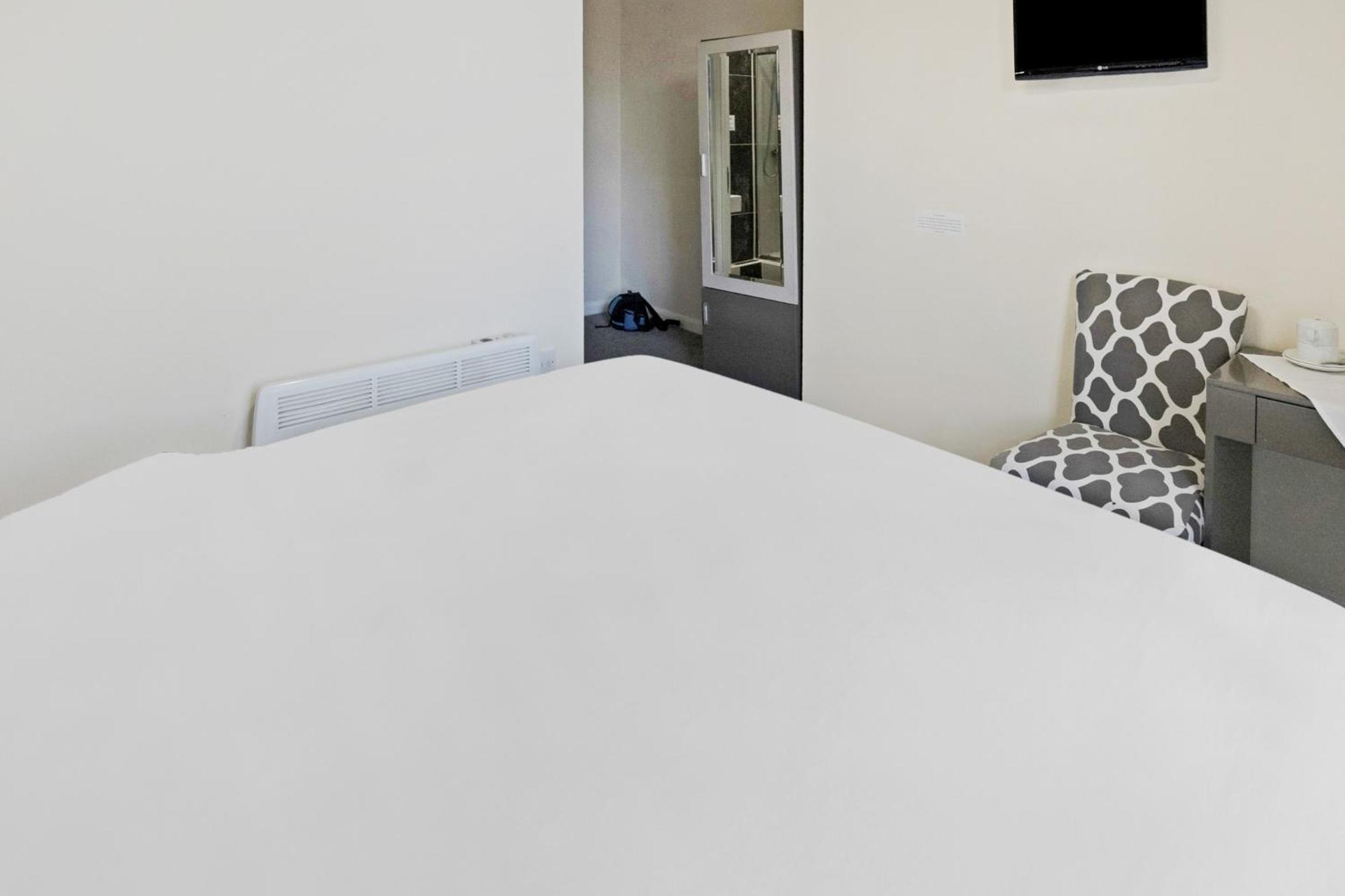 Oyo The Baltimore Hotel Middlesbrough Extérieur photo