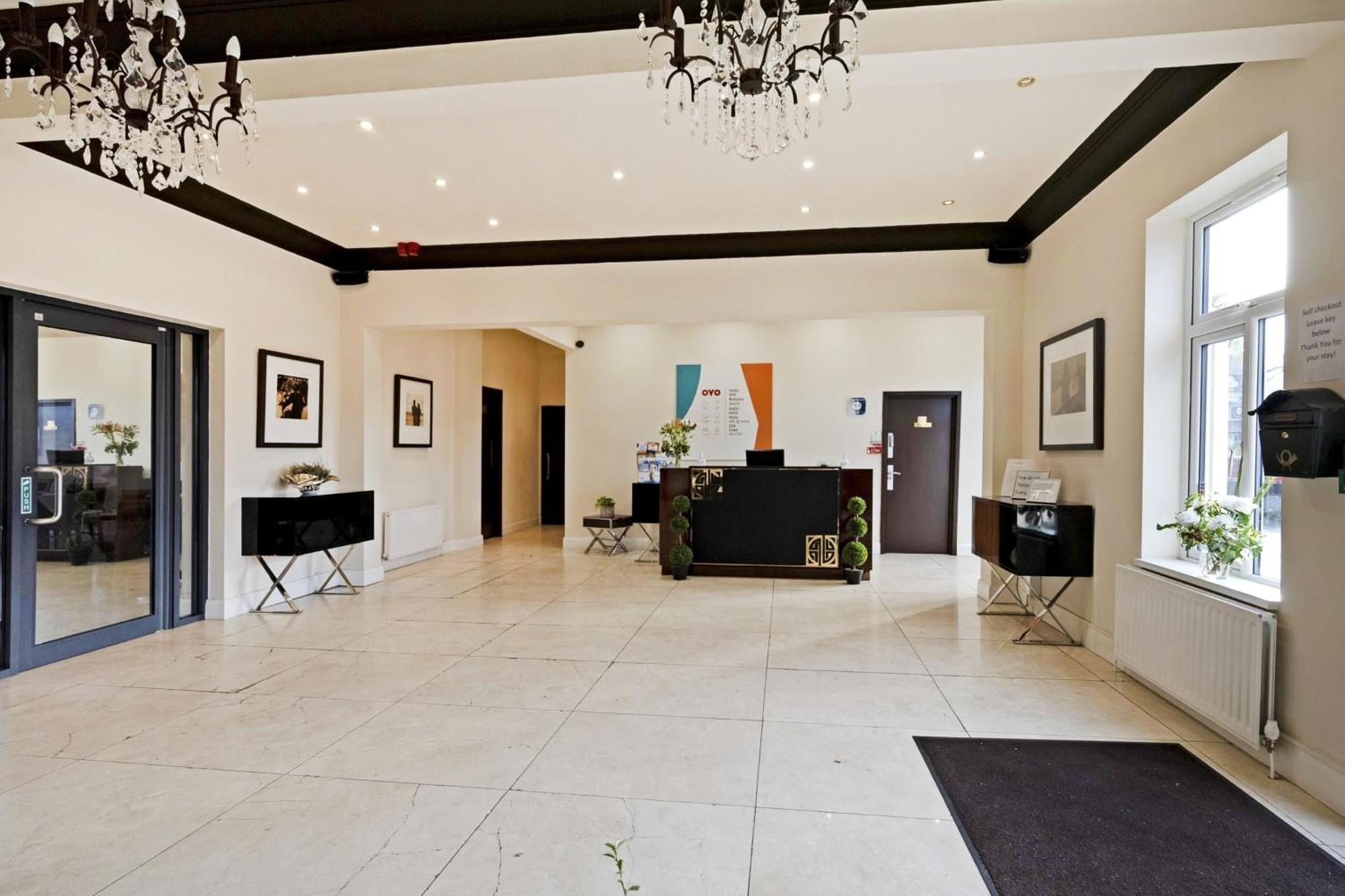 Oyo The Baltimore Hotel Middlesbrough Extérieur photo