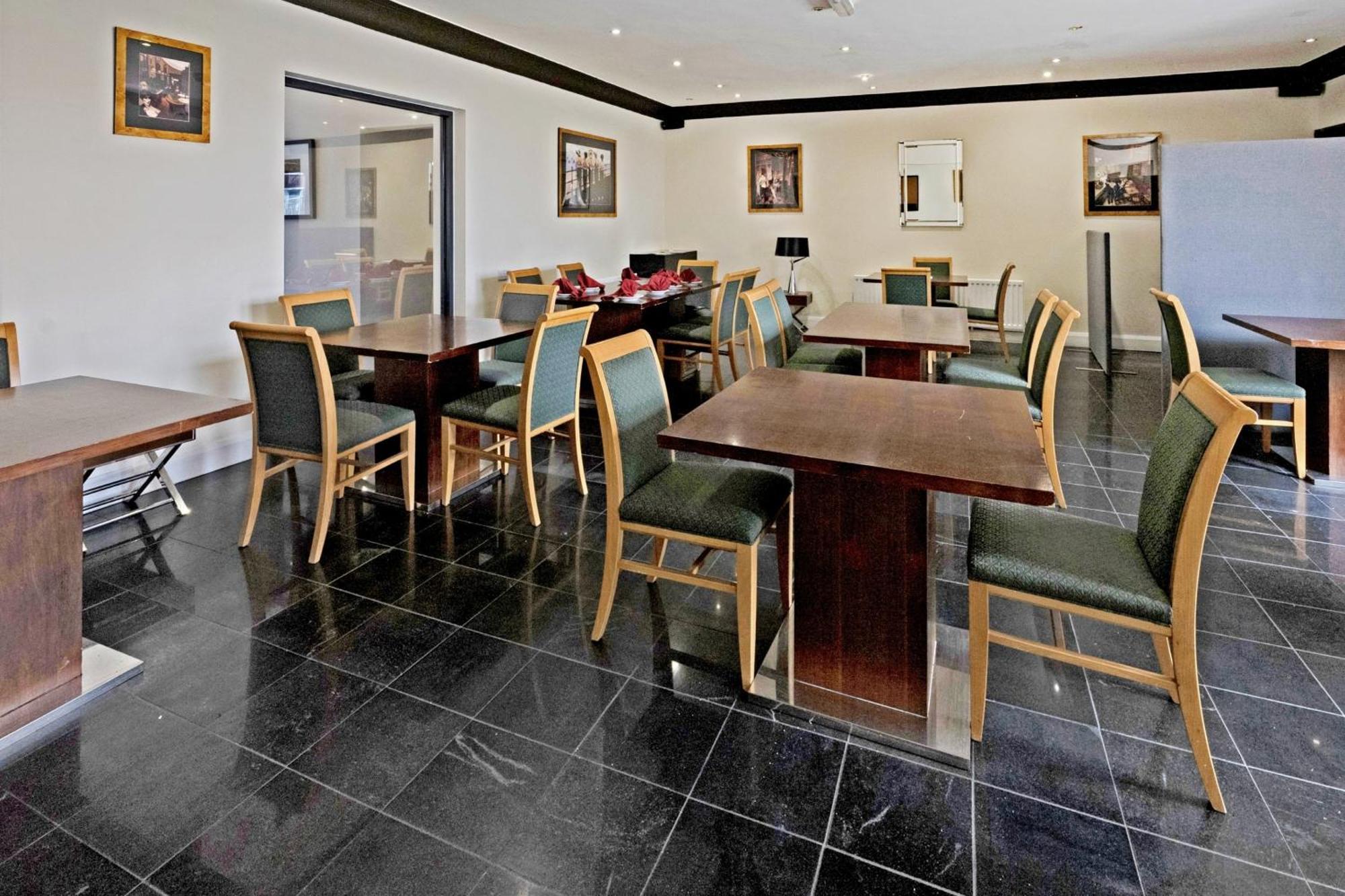 Oyo The Baltimore Hotel Middlesbrough Extérieur photo