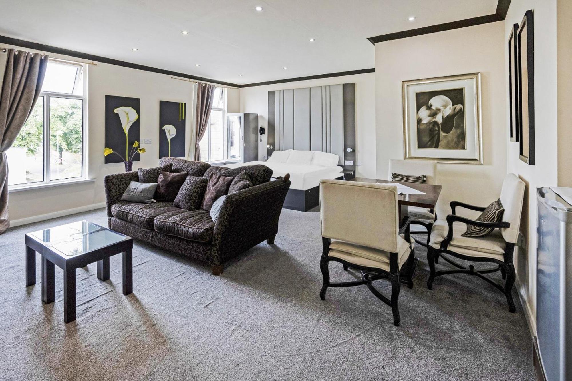 Oyo The Baltimore Hotel Middlesbrough Extérieur photo