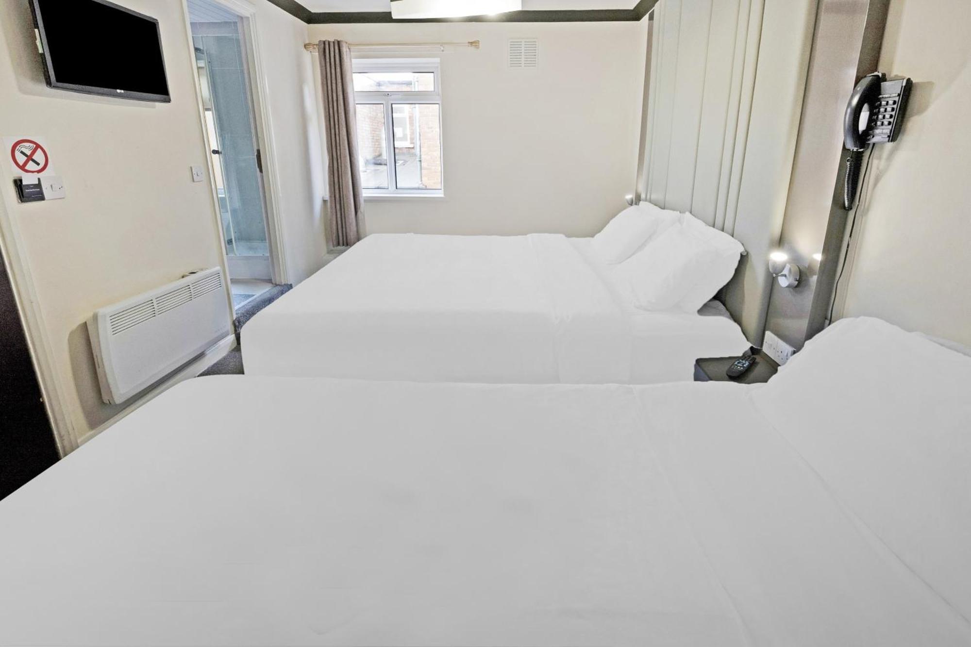 Oyo The Baltimore Hotel Middlesbrough Extérieur photo