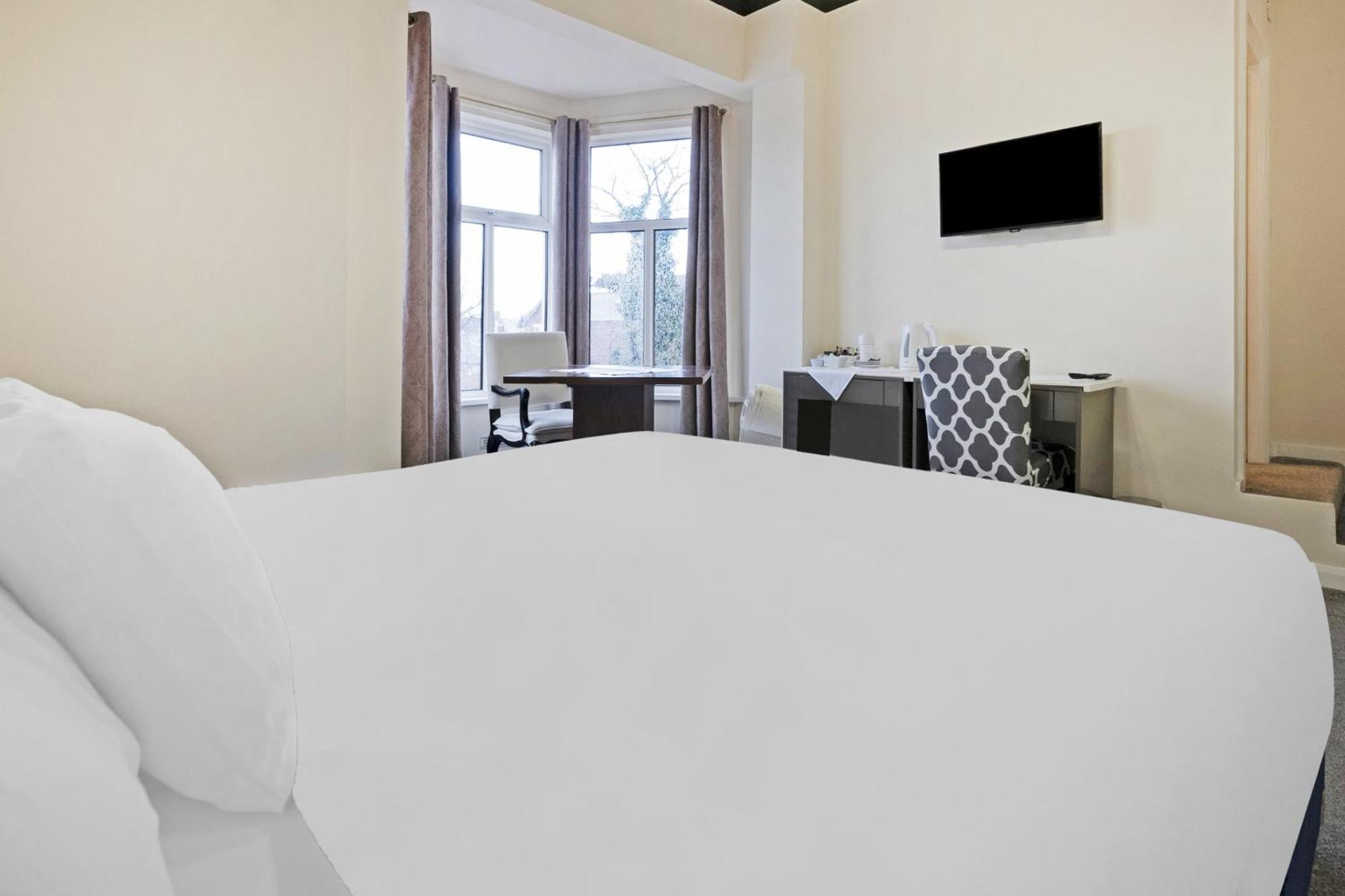 Oyo The Baltimore Hotel Middlesbrough Extérieur photo